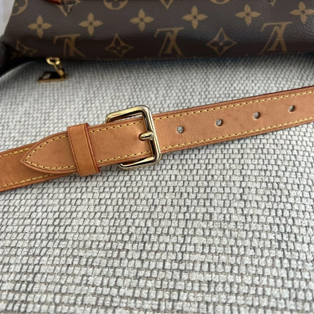 Louis Vuitton LV Monogram Discontinued Original Canvas Bum Bag in Brown